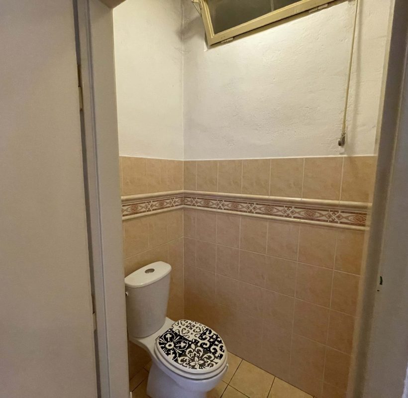 byt - Martin - wc 1
